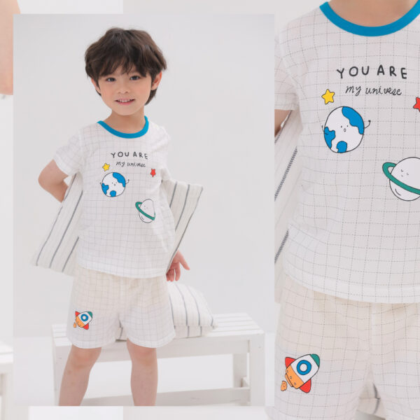 ชุดเสื้อแขนสั้นและกางเกงขาสั้น 5 ส่วน 25ss Single Cotton Universe